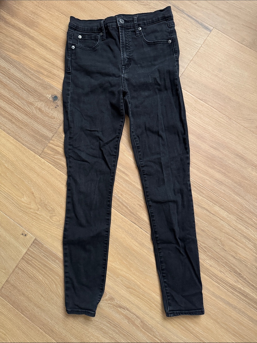 Black Women's Skinny Jeans